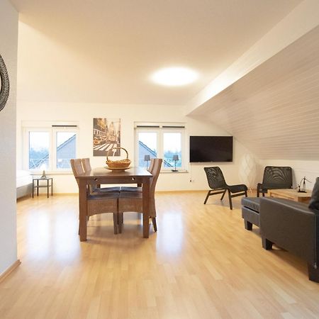 Raj Living - 1 , 3 And 4 Room Apartments - 20 Min Messe Dus & Airport Dus Медебах Екстер'єр фото