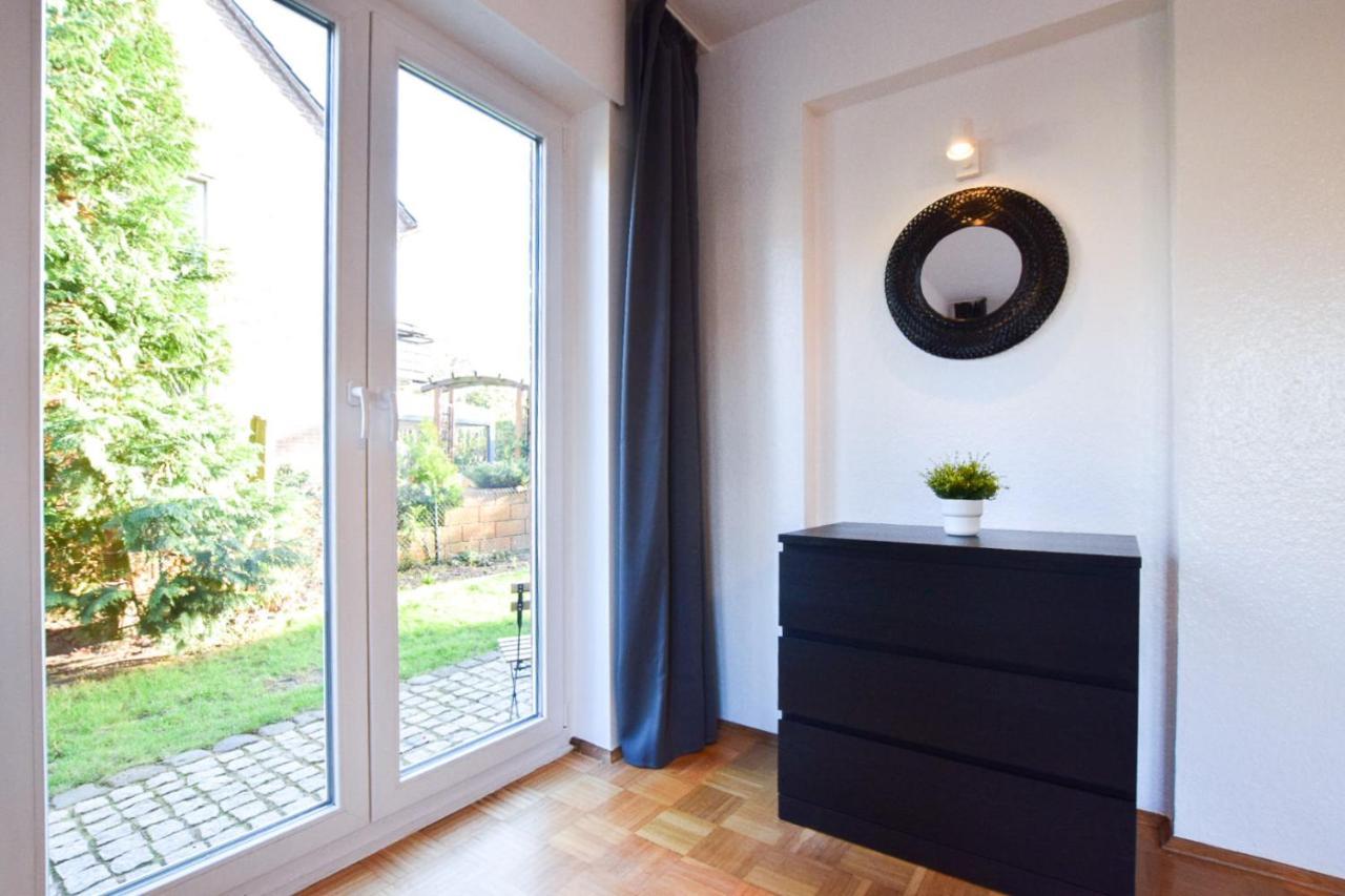 Raj Living - 1 , 3 And 4 Room Apartments - 20 Min Messe Dus & Airport Dus Медебах Екстер'єр фото