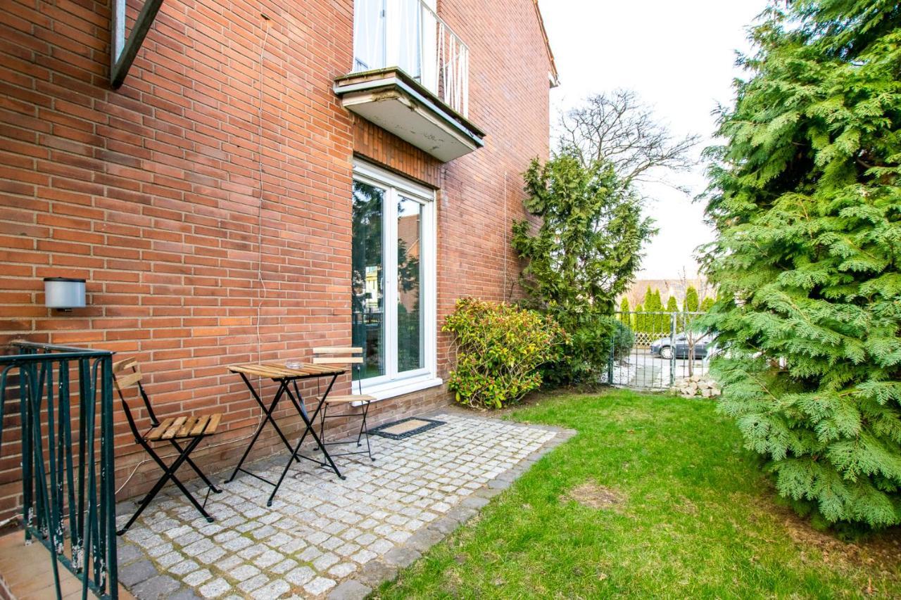 Raj Living - 1 , 3 And 4 Room Apartments - 20 Min Messe Dus & Airport Dus Медебах Екстер'єр фото