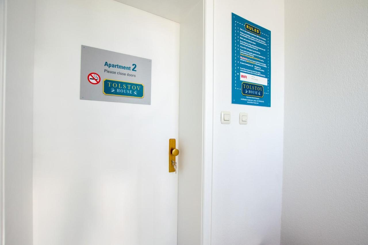Raj Living - 1 , 3 And 4 Room Apartments - 20 Min Messe Dus & Airport Dus Медебах Екстер'єр фото
