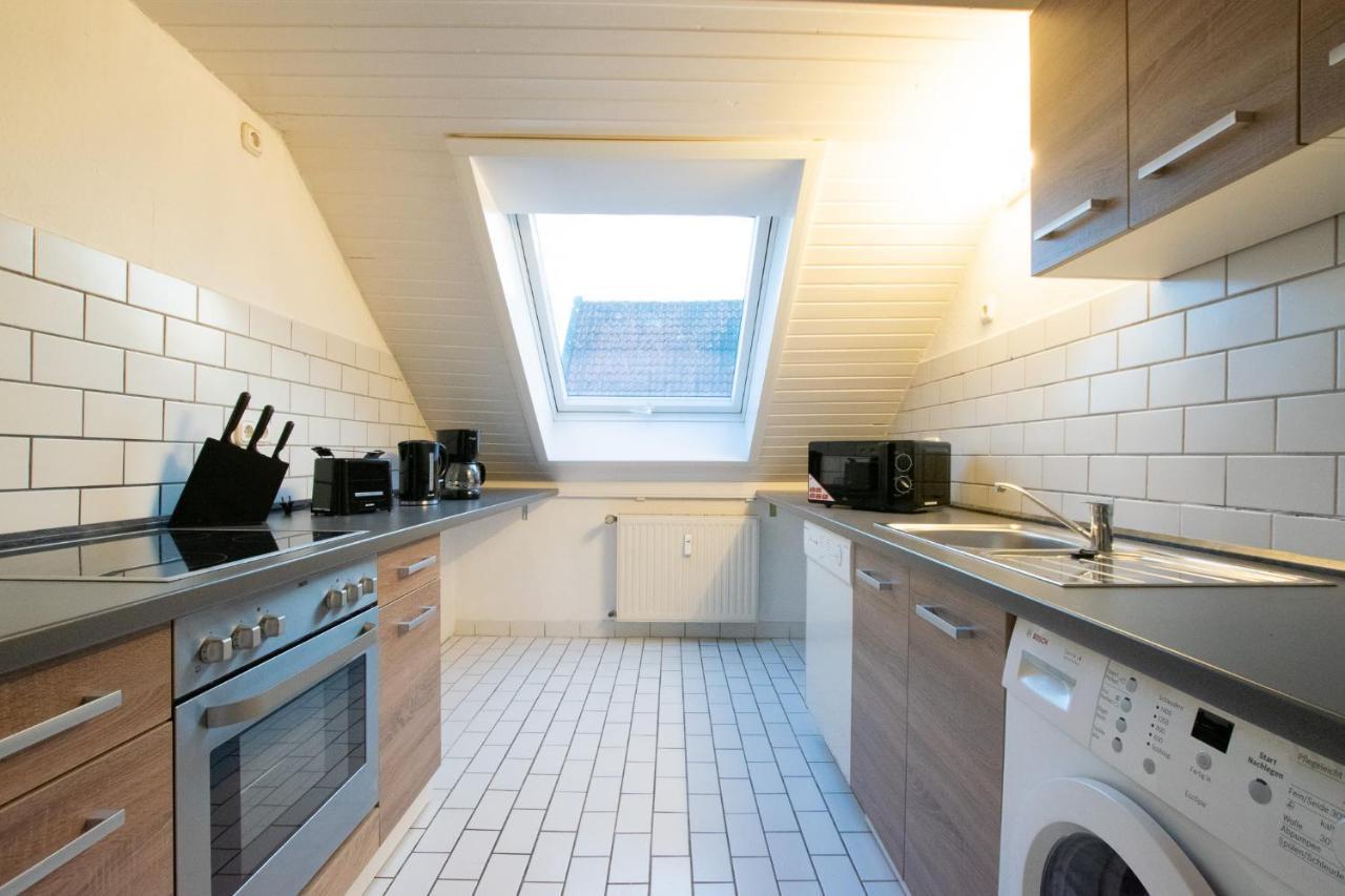Raj Living - 1 , 3 And 4 Room Apartments - 20 Min Messe Dus & Airport Dus Медебах Екстер'єр фото